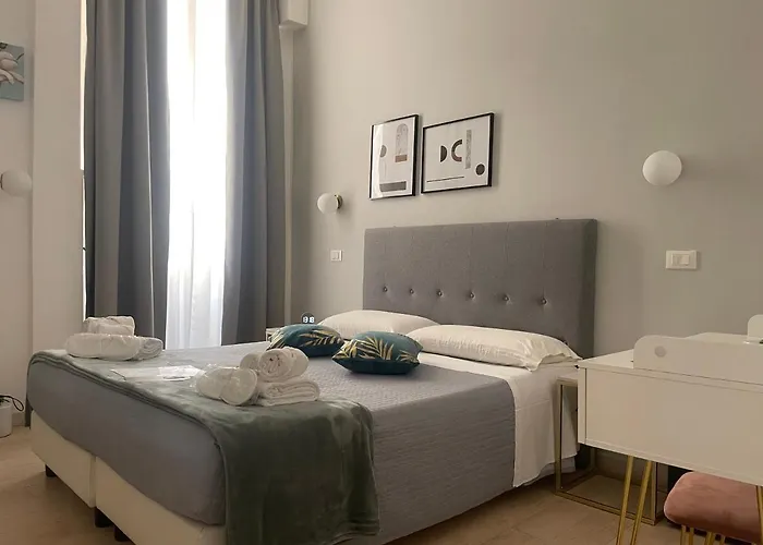 בית הארחה Ad Cavour Luxury - By Ad 4*