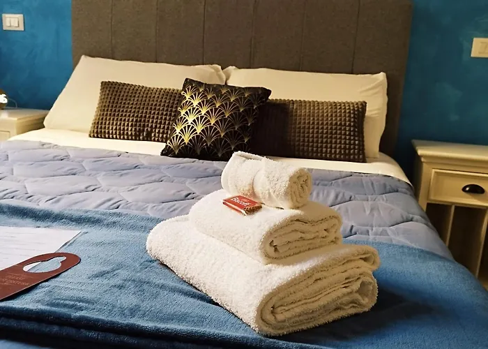 בית הארחה Ad Cavour Luxury - By Ad 4*